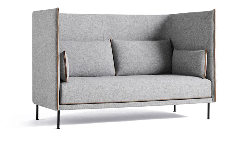 Серый дизайнерский диван