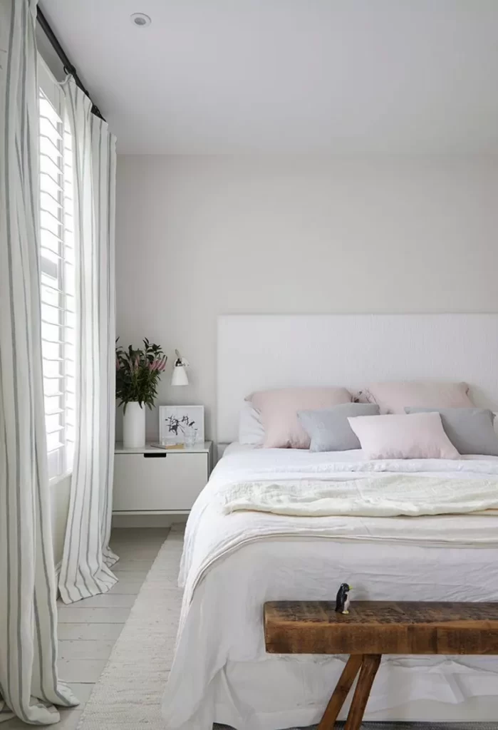 светлая спальня дизайн в современном стиле фото